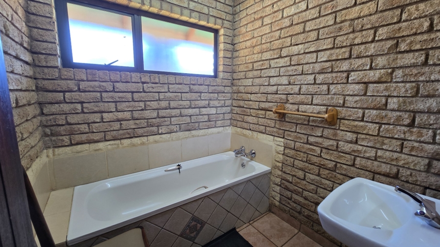 30 Bedroom Property for Sale in Sabie Mpumalanga