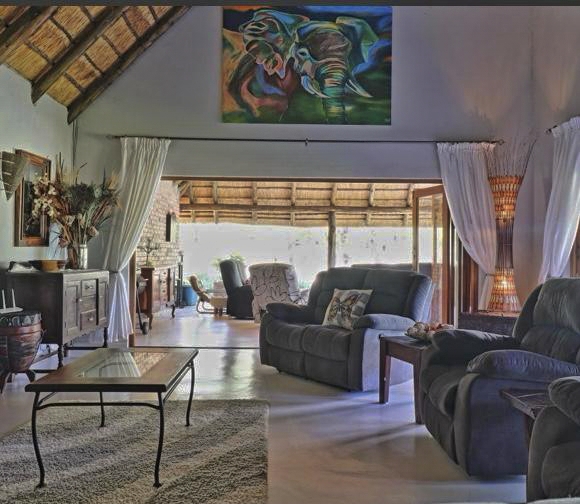5 Bedroom Property for Sale in Marloth Park Mpumalanga