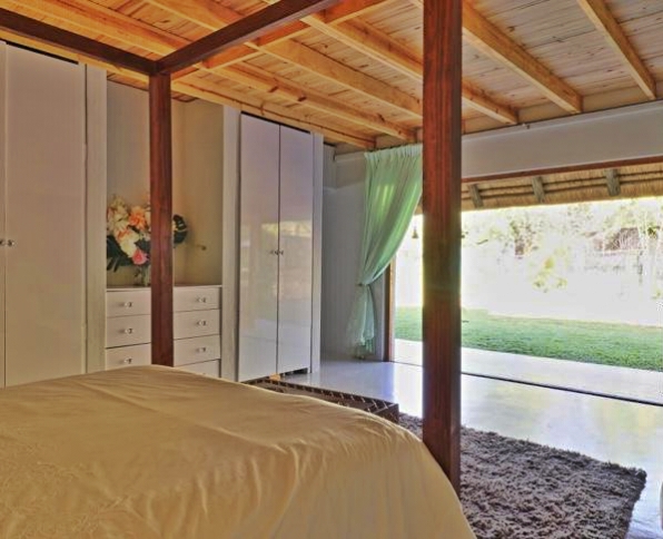 5 Bedroom Property for Sale in Marloth Park Mpumalanga