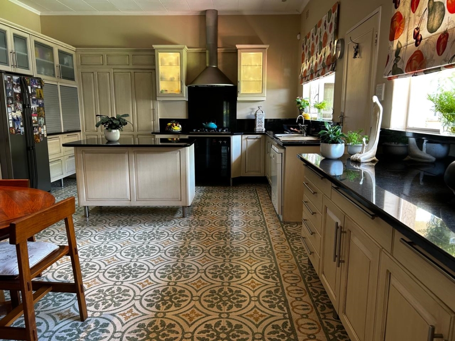 5 Bedroom Property for Sale in Barberton Mpumalanga