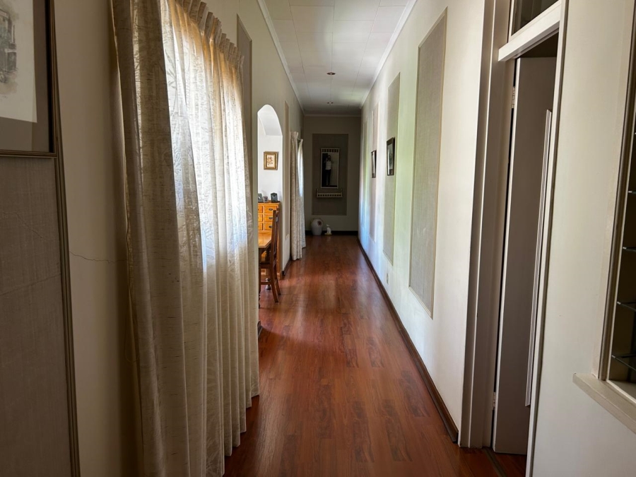 5 Bedroom Property for Sale in Barberton Mpumalanga