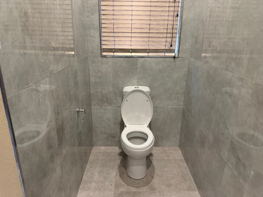 To Let 1 Bedroom Property for Rent in White River Mpumalanga