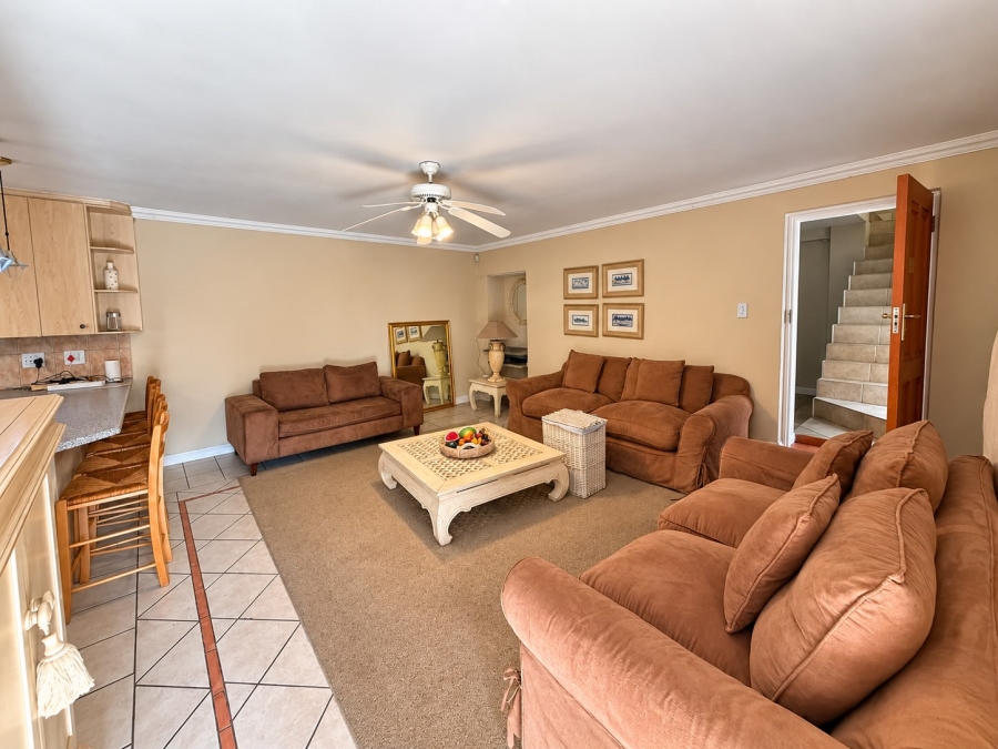 6 Bedroom Property for Sale in Secunda Mpumalanga