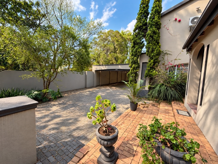 6 Bedroom Property for Sale in Secunda Mpumalanga