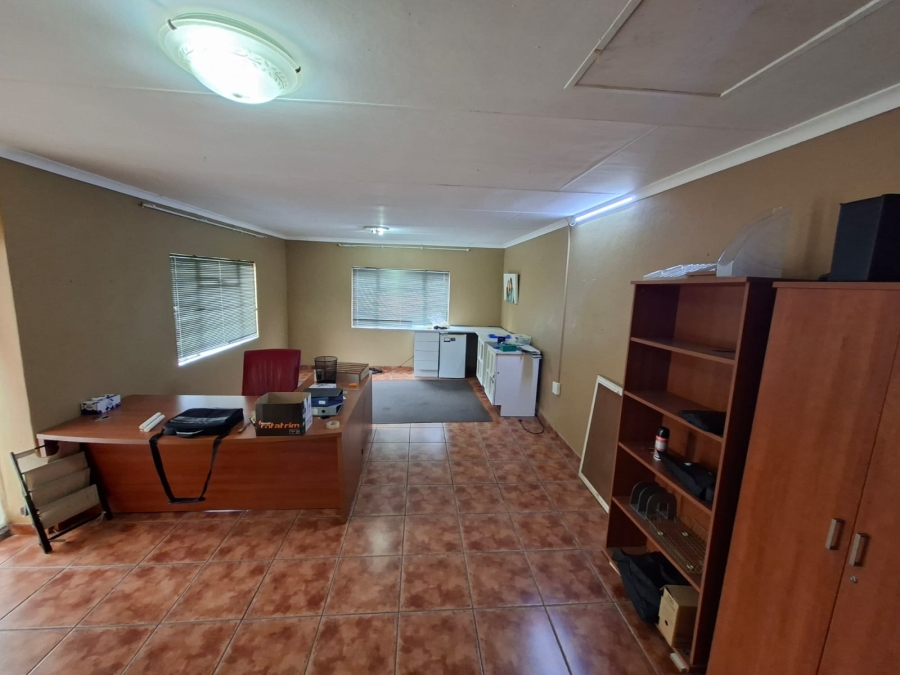 4 Bedroom Property for Sale in Kruinpark Mpumalanga