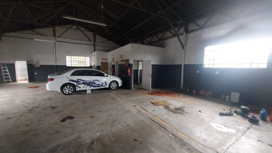 Commercial Property for Sale in White River Ext 9 Mpumalanga