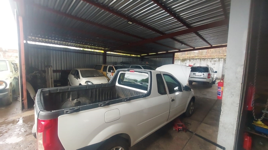Commercial Property for Sale in White River Ext 9 Mpumalanga