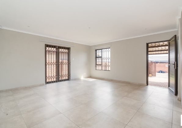 3 Bedroom Property for Sale in Secunda Mpumalanga