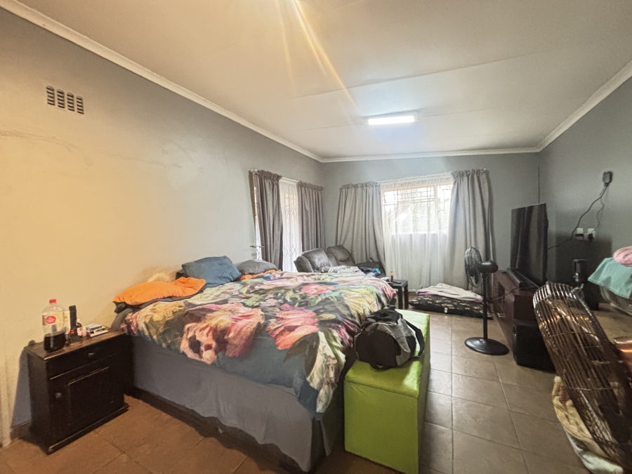 3 Bedroom Property for Sale in Witbank Ext 8 Mpumalanga