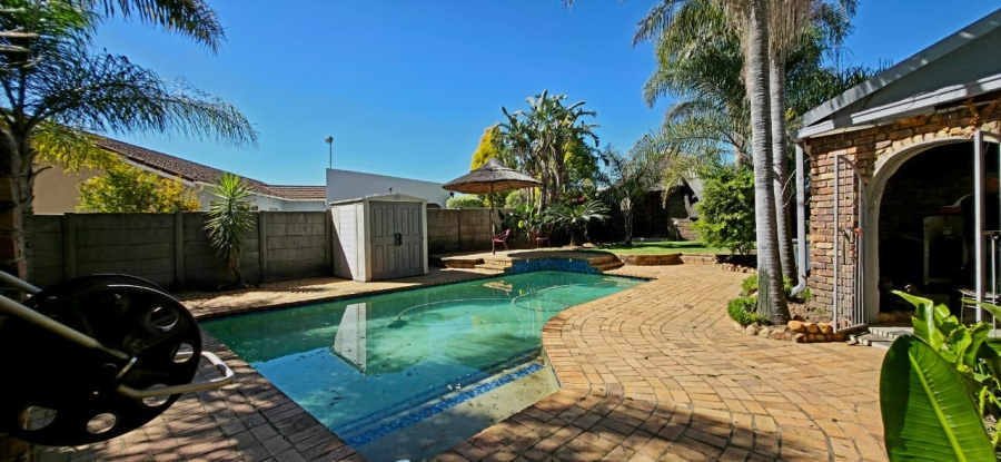 To Let 5 Bedroom Property for Rent in Del Judor Ext 4 Mpumalanga