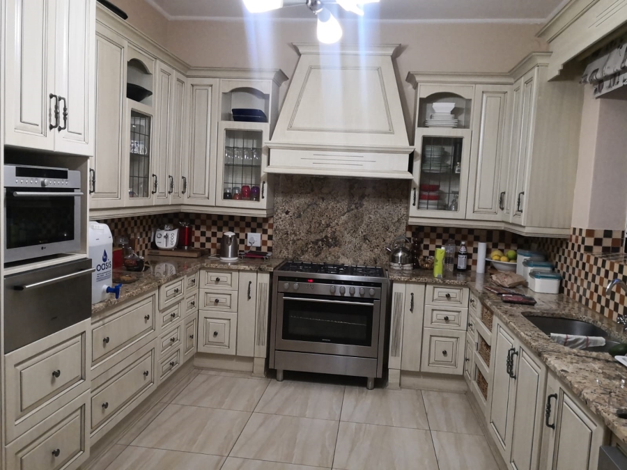 5 Bedroom Property for Sale in Barberton Mpumalanga