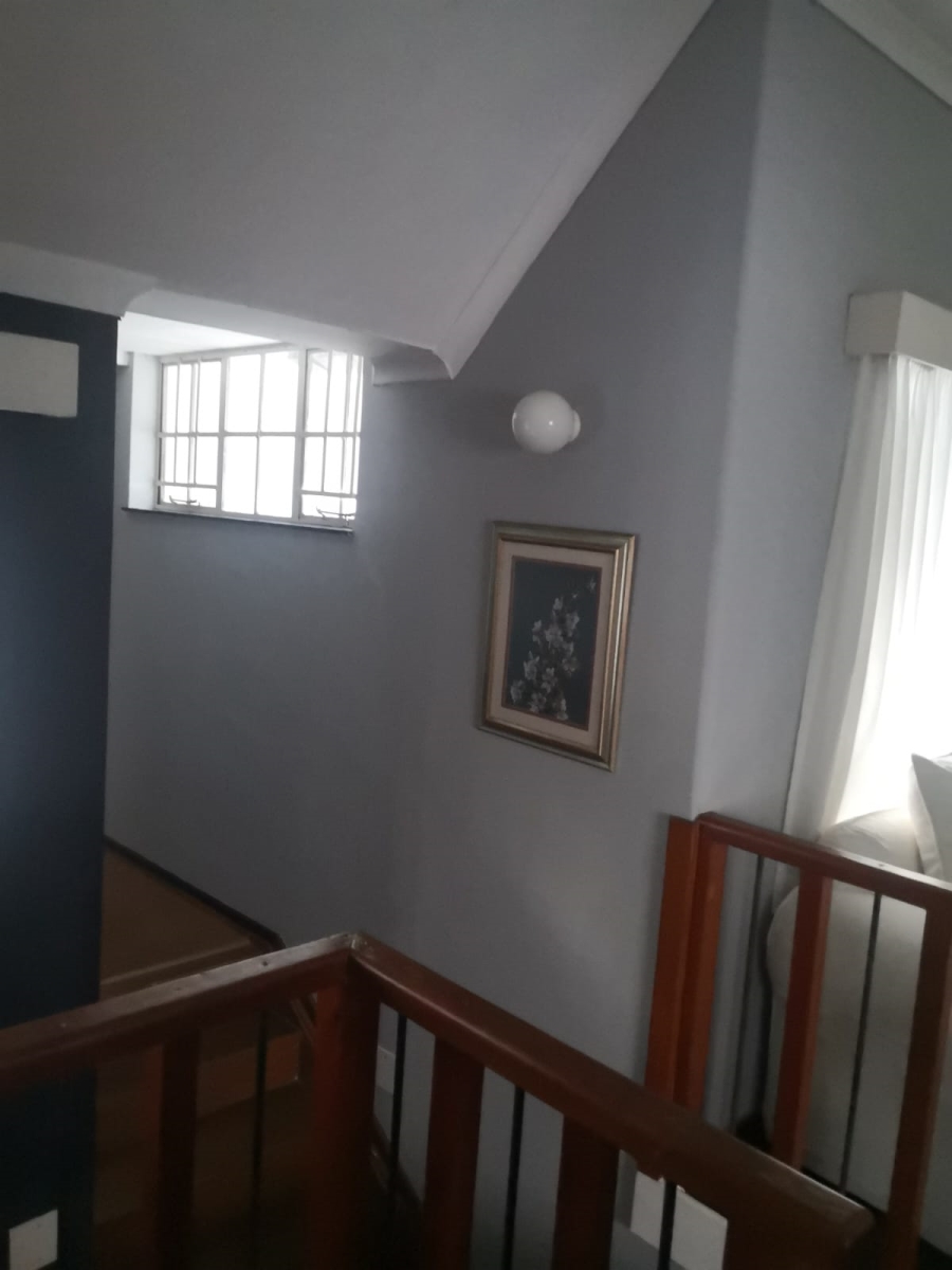 5 Bedroom Property for Sale in Barberton Mpumalanga