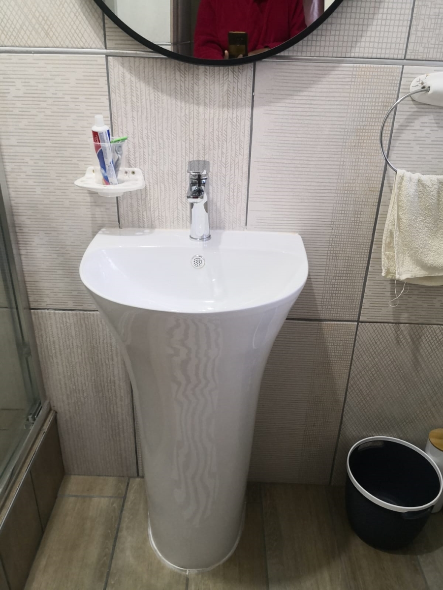 5 Bedroom Property for Sale in Barberton Mpumalanga