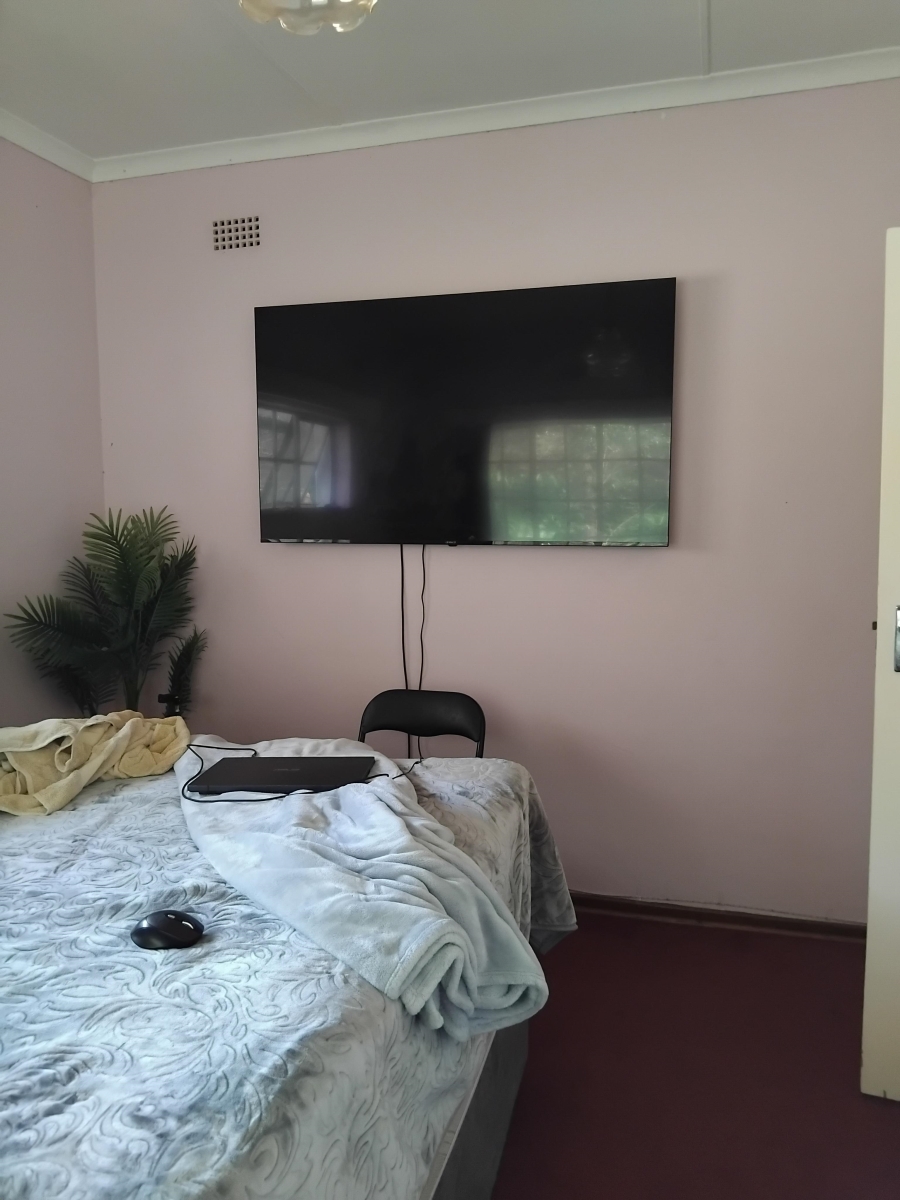 To Let 5 Bedroom Property for Rent in Barberton Mpumalanga