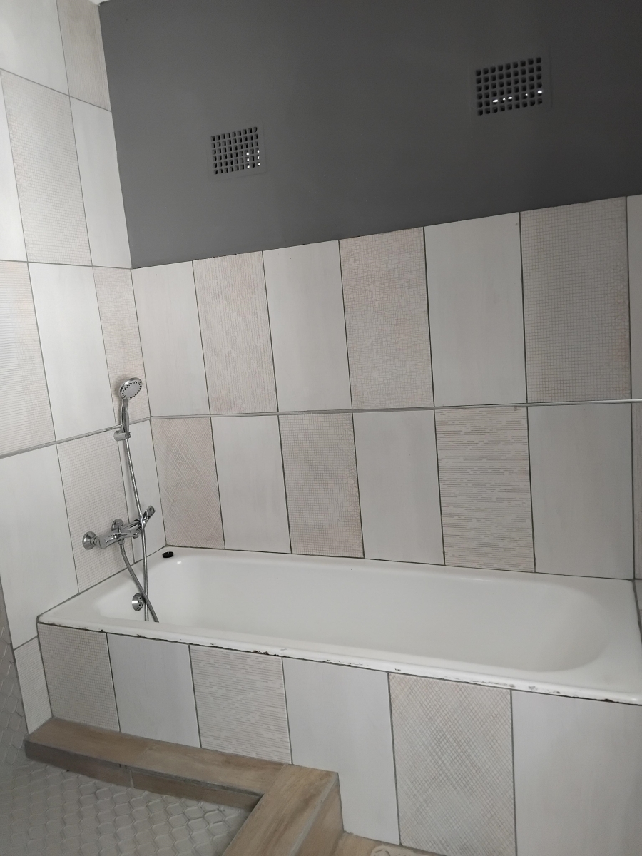 To Let 5 Bedroom Property for Rent in Barberton Mpumalanga
