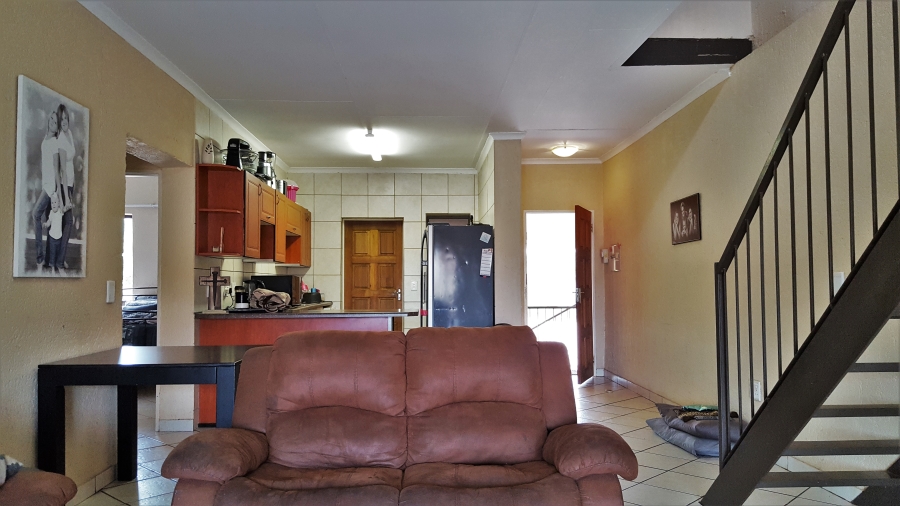 To Let 2 Bedroom Property for Rent in Stonehenge Ext 1 Mpumalanga
