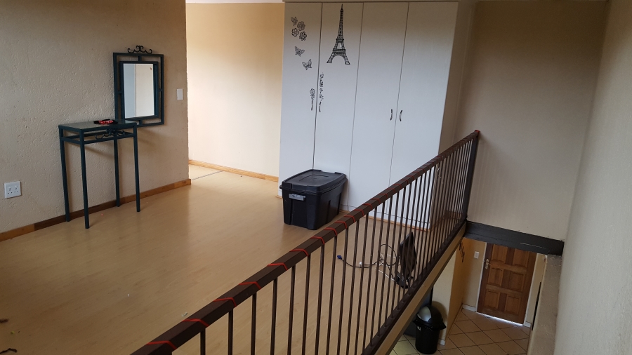 To Let 2 Bedroom Property for Rent in Stonehenge Ext 1 Mpumalanga