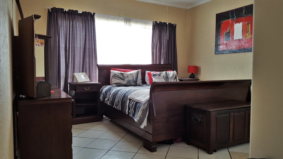 To Let 2 Bedroom Property for Rent in Stonehenge Ext 1 Mpumalanga