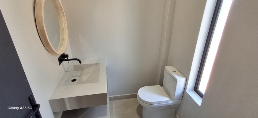 4 Bedroom Property for Sale in The Rest Nature Estate Mpumalanga