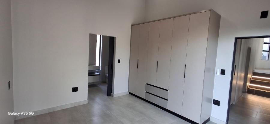4 Bedroom Property for Sale in The Rest Nature Estate Mpumalanga