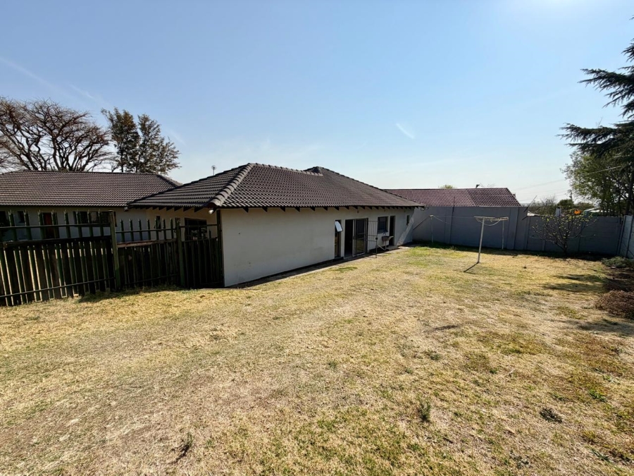 To Let 1 Bedroom Property for Rent in Trichardt Mpumalanga