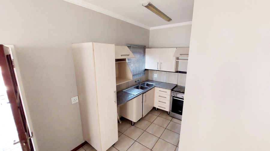To Let 2 Bedroom Property for Rent in Terra Nova Mpumalanga