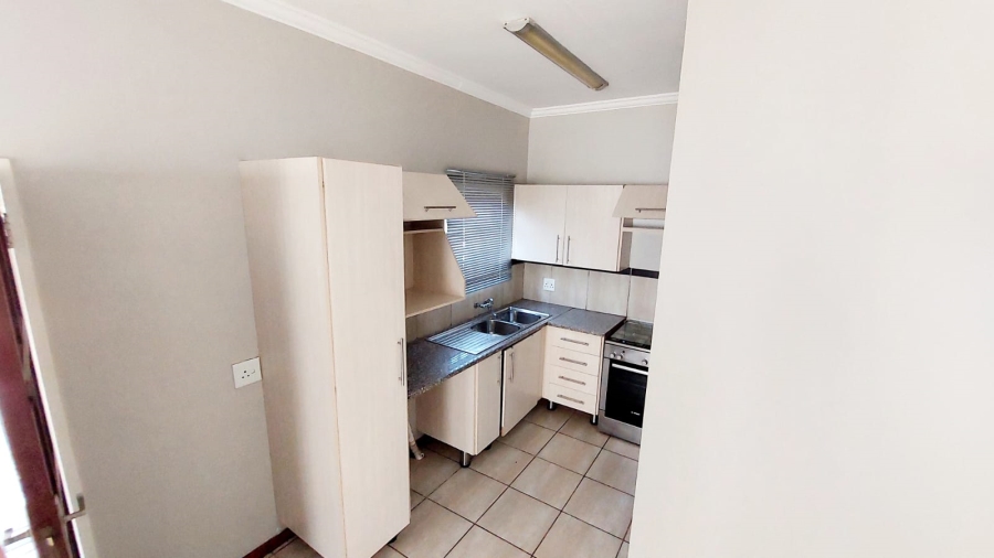To Let 2 Bedroom Property for Rent in Terra Nova Mpumalanga