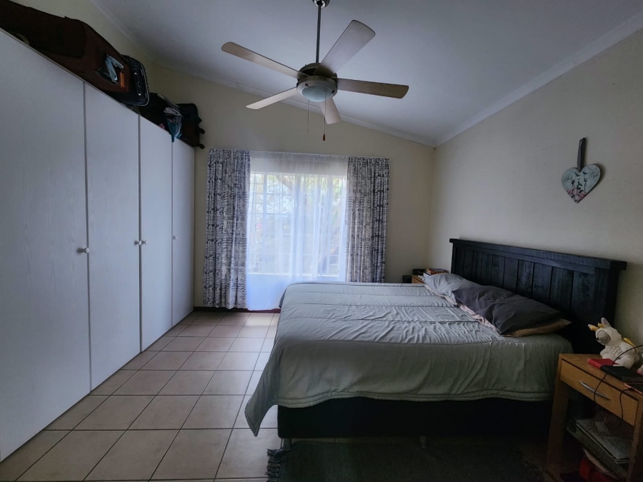 2 Bedroom Property for Sale in Nelspruit Ext 5 Mpumalanga