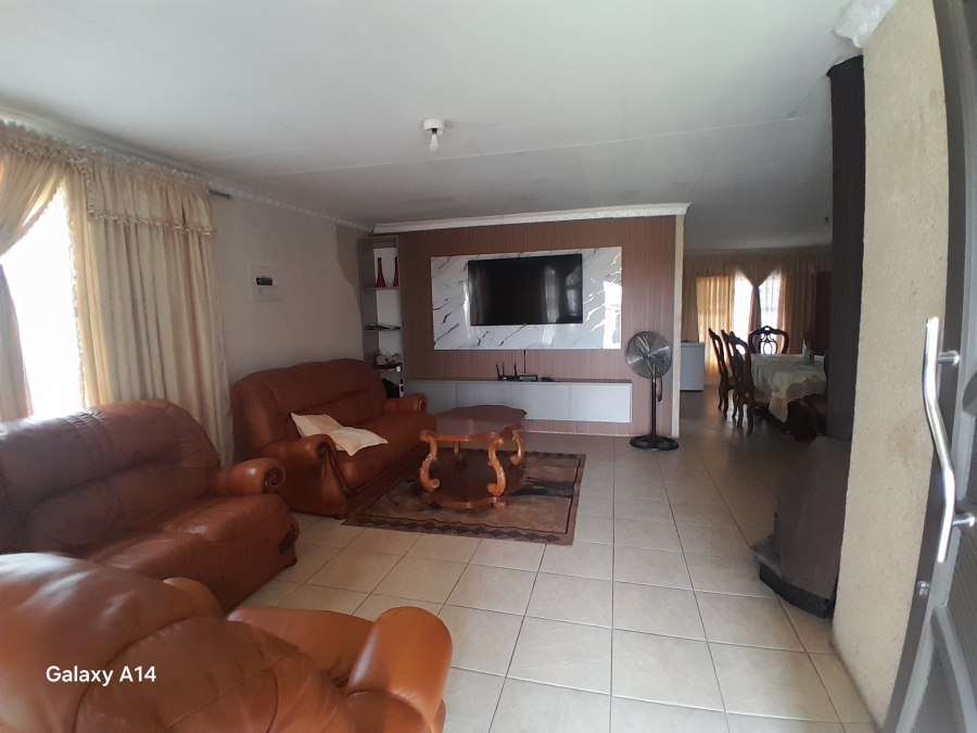 4 Bedroom Property for Sale in Harmony Park Mpumalanga