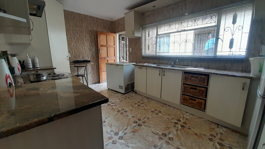 5 Bedroom Property for Sale in Hillsview Mpumalanga