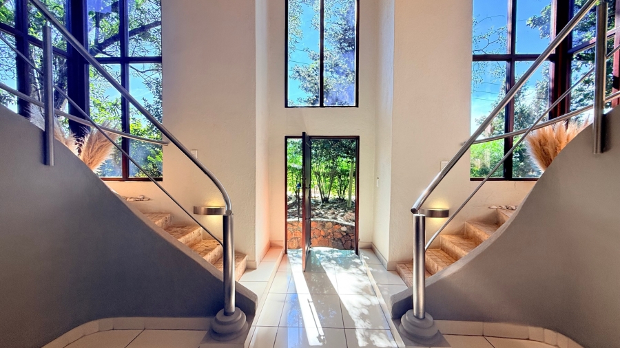 5 Bedroom Property for Sale in Longmere Estate Mpumalanga