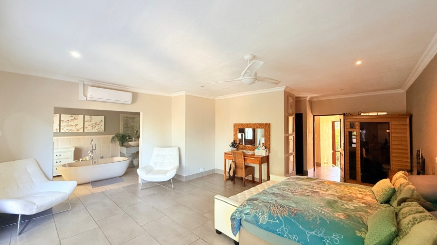 5 Bedroom Property for Sale in Longmere Estate Mpumalanga