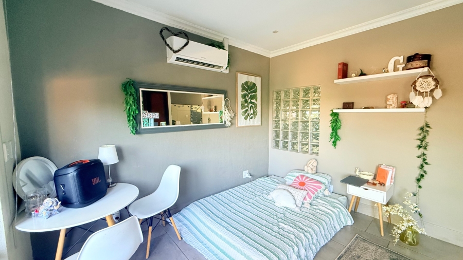 5 Bedroom Property for Sale in Longmere Estate Mpumalanga