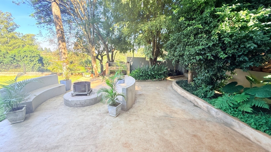 5 Bedroom Property for Sale in Longmere Estate Mpumalanga