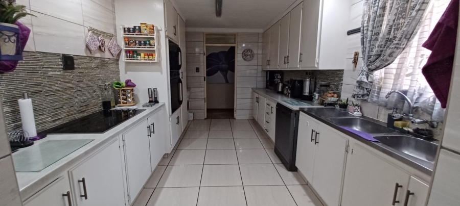 4 Bedroom Property for Sale in Secunda Mpumalanga