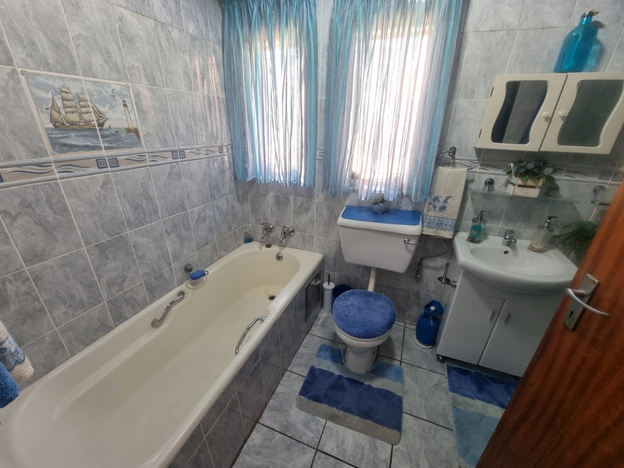 4 Bedroom Property for Sale in Secunda Mpumalanga