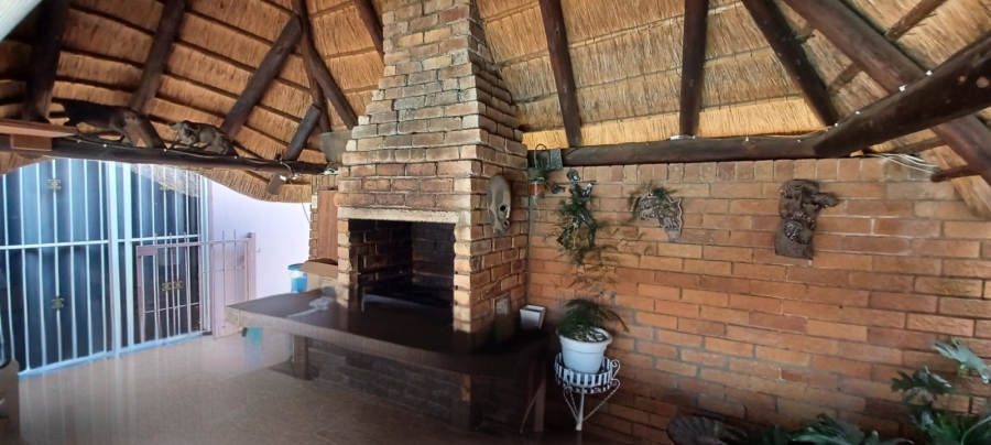 4 Bedroom Property for Sale in Secunda Mpumalanga