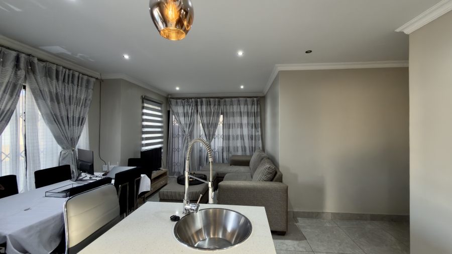 2 Bedroom Property for Sale in Suidheuwel Mpumalanga