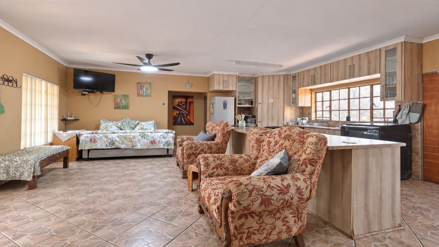 3 Bedroom Property for Sale in Marloth Park Mpumalanga
