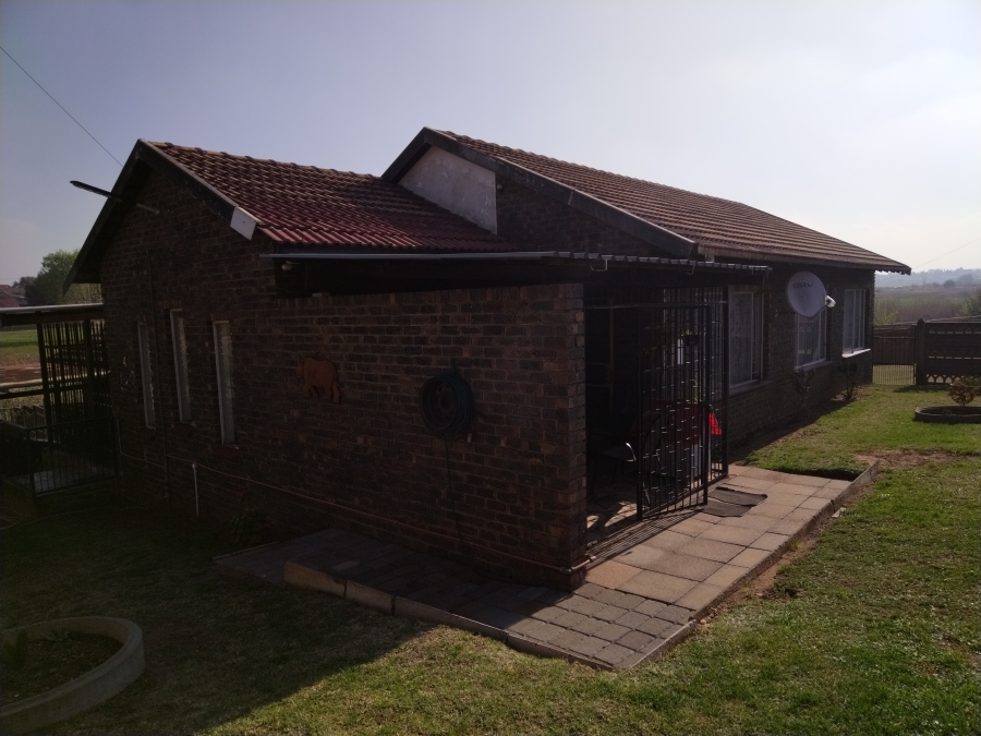 3 Bedroom Property for Sale in Tasbet Park Ext 1 Mpumalanga