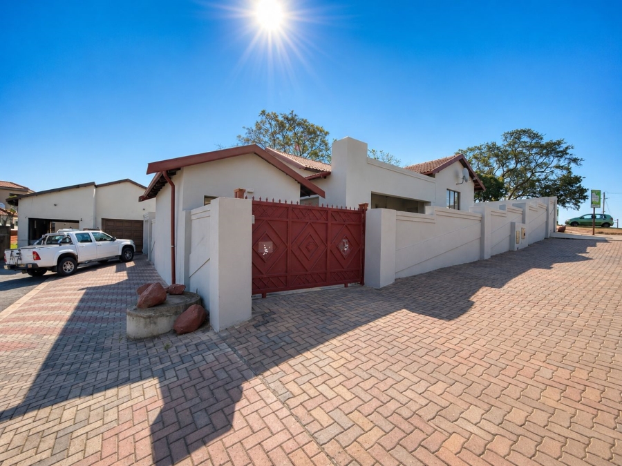3 Bedroom Property for Sale in Kamagugu Mpumalanga