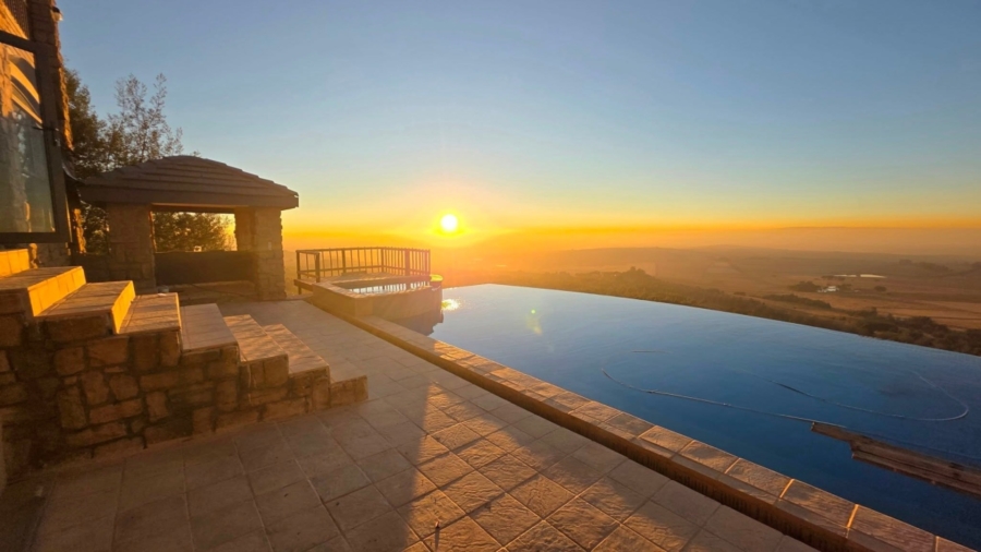 4 Bedroom Property for Sale in Machadodorp Mpumalanga