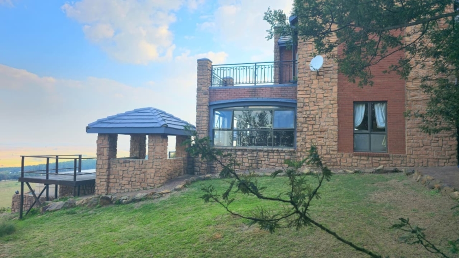 4 Bedroom Property for Sale in Machadodorp Mpumalanga