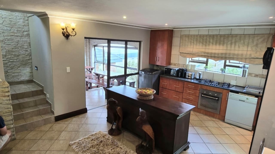 4 Bedroom Property for Sale in Machadodorp Mpumalanga