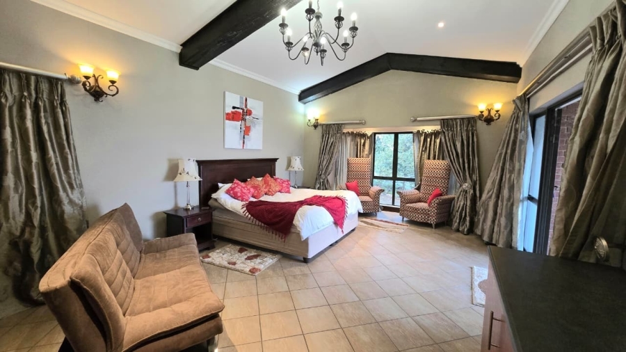 4 Bedroom Property for Sale in Machadodorp Mpumalanga