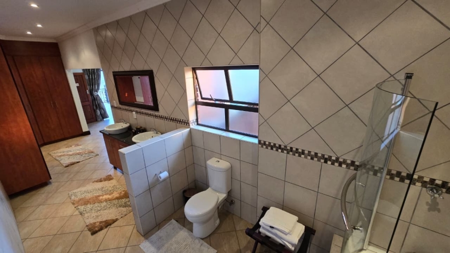 4 Bedroom Property for Sale in Machadodorp Mpumalanga