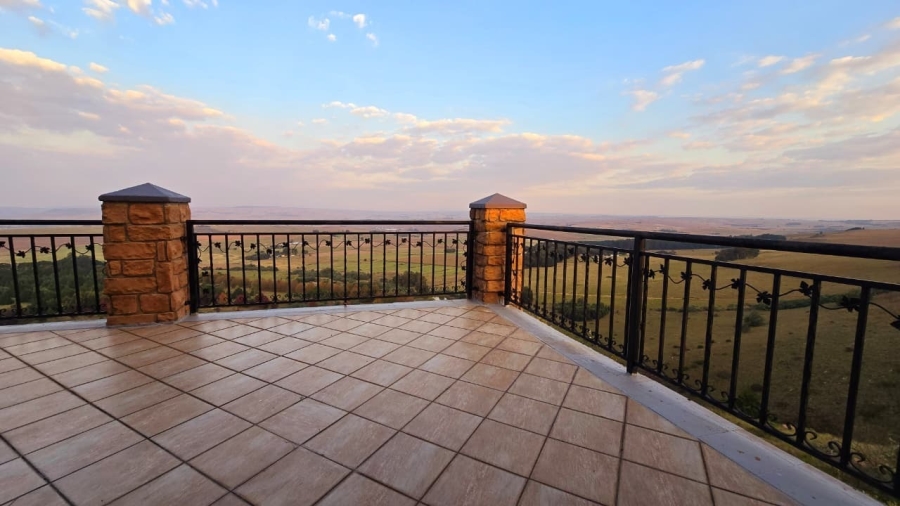 4 Bedroom Property for Sale in Machadodorp Mpumalanga