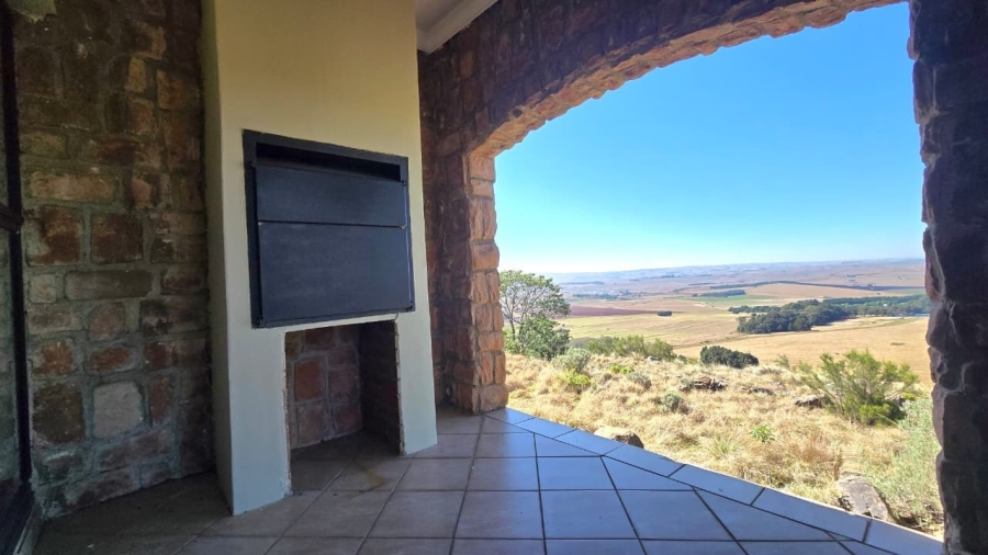 4 Bedroom Property for Sale in Machadodorp Mpumalanga