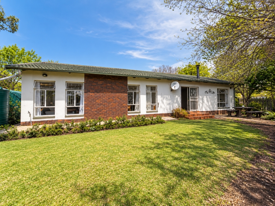 4 Bedroom Property for Sale in Cosmosrand Mpumalanga