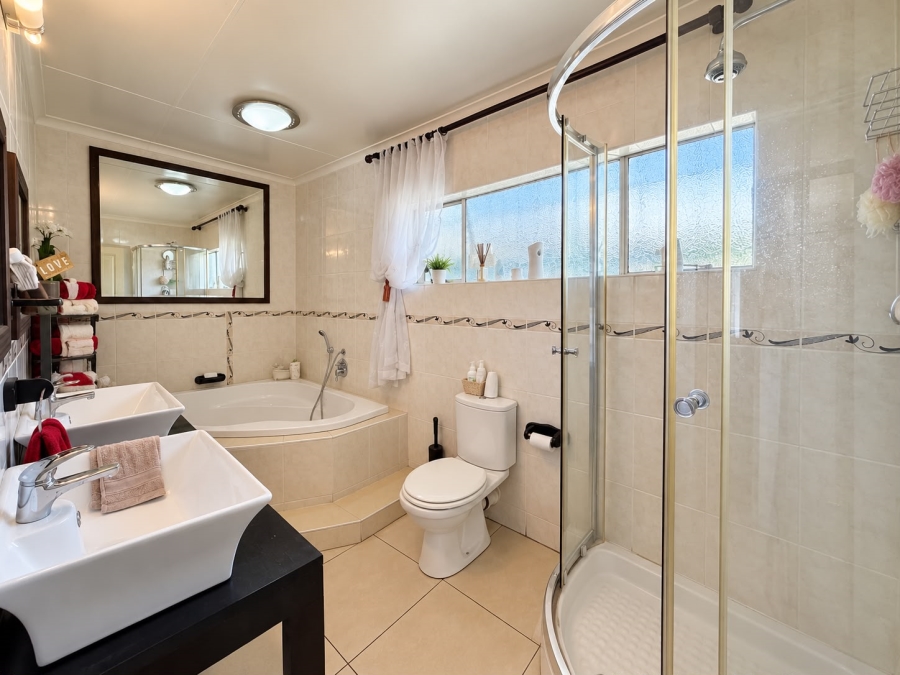 3 Bedroom Property for Sale in Secunda Mpumalanga